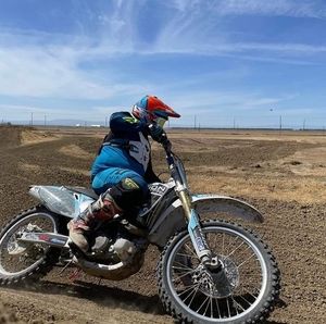 Meet your Posher, Dakota